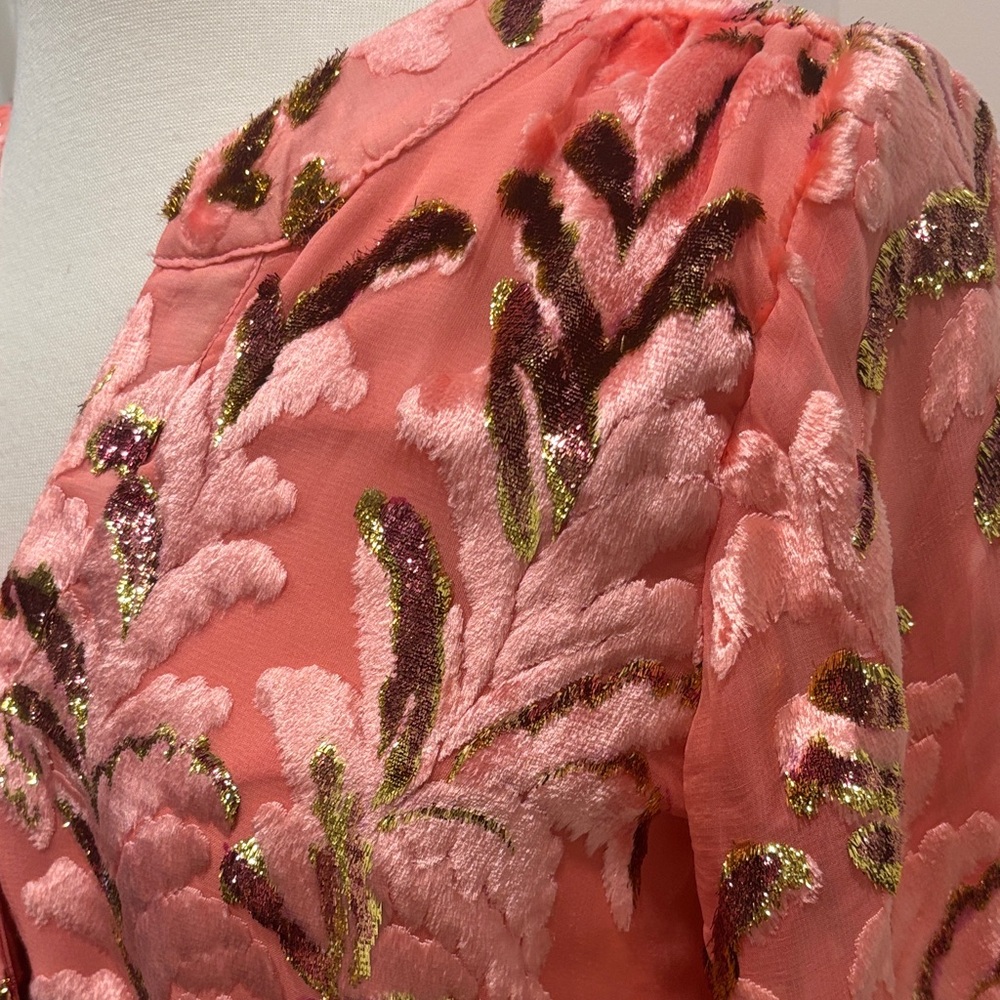 EUC Anthropologie Pink and Gold Blouse - Picture 4 of 10